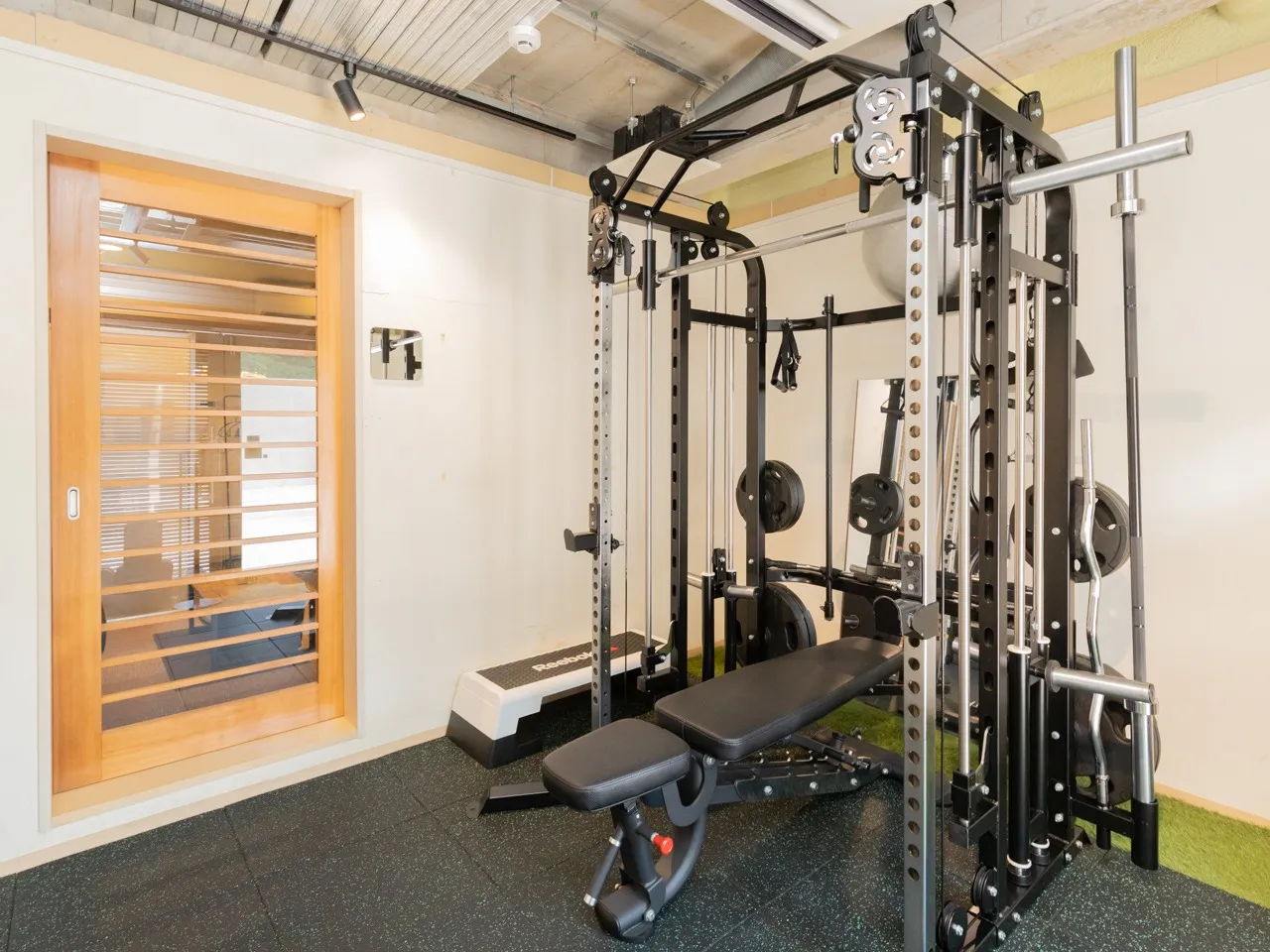 ホームページ公開しました